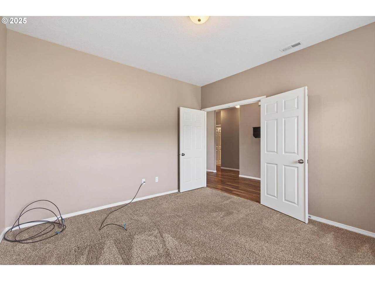 https://bt-photos.global.ssl.fastly.net/portland/1280_boomver_2_599752403-2.jpg