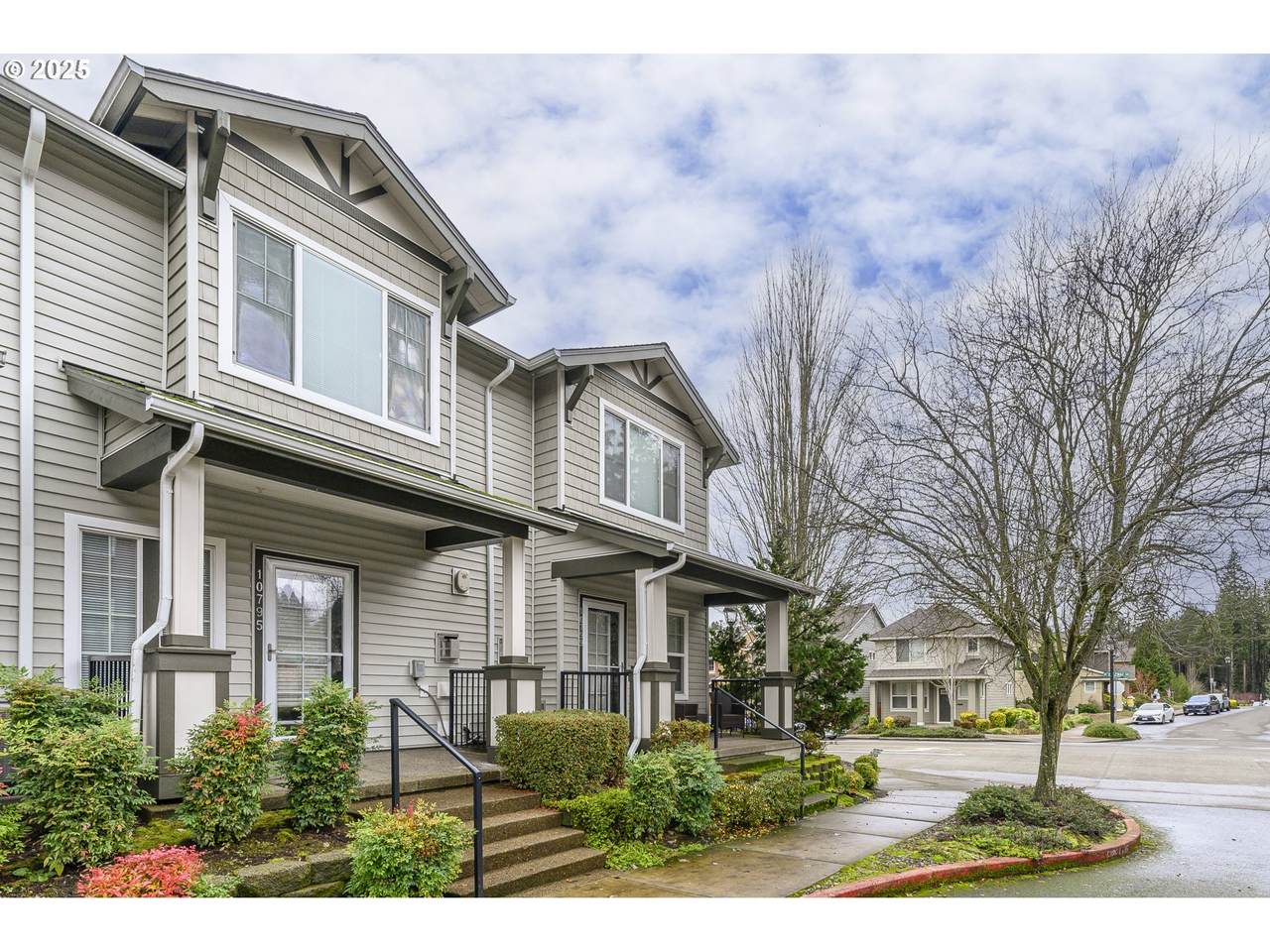 10795 Gateway Pl - Photo 1