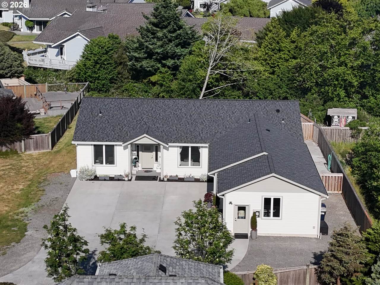 https://bt-photos.global.ssl.fastly.net/portland/1280_boomver_2_651237905-2.jpg