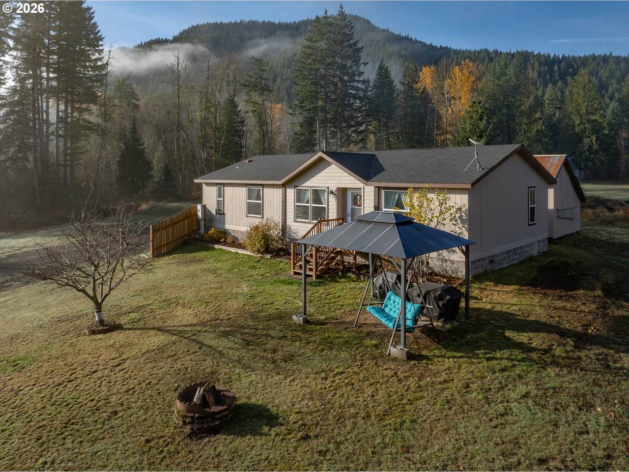 252 Blackledge Rd - Photo 1