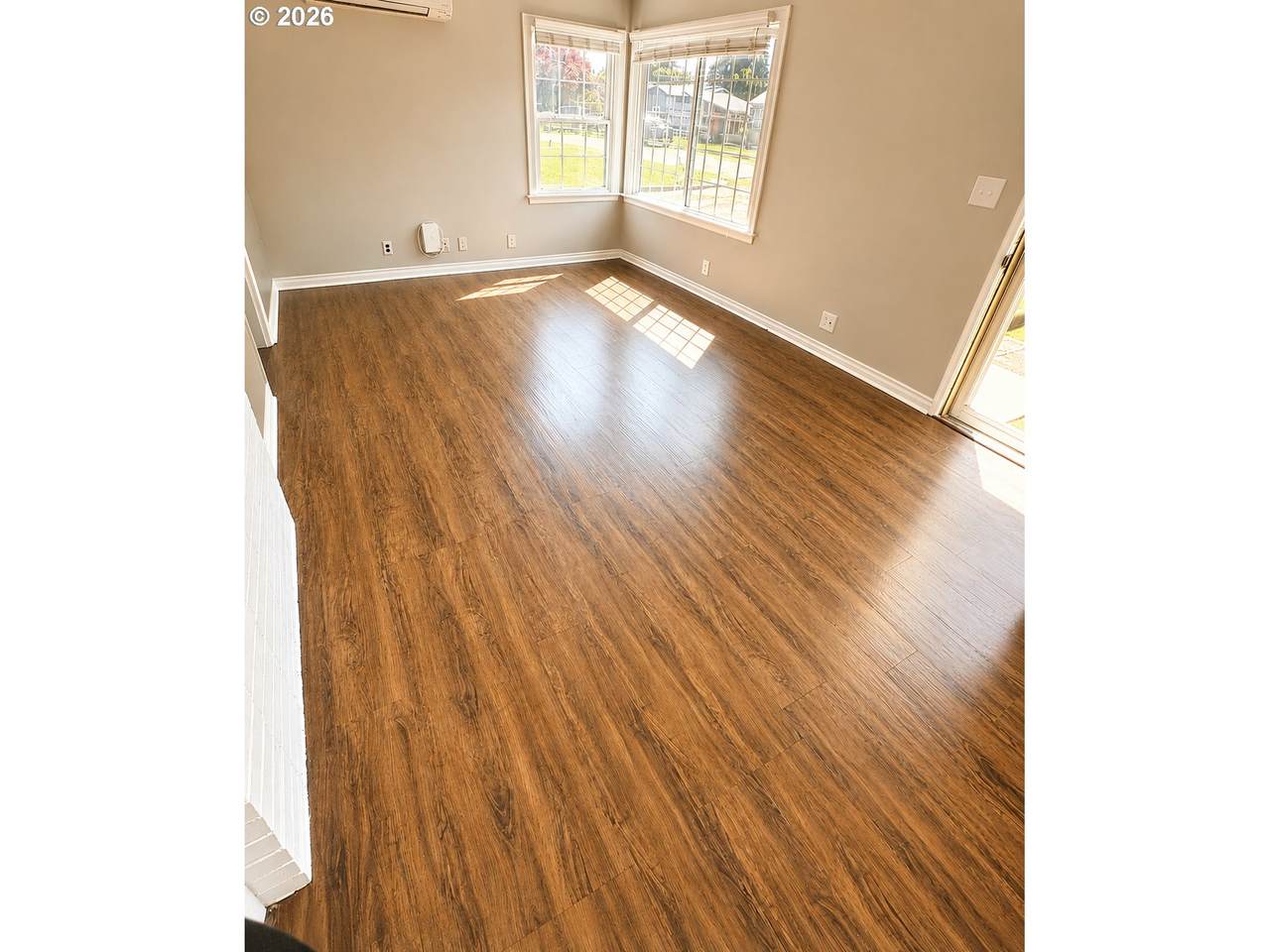 https://bt-photos.global.ssl.fastly.net/portland/orig_boomver_3_699462307-2.jpg