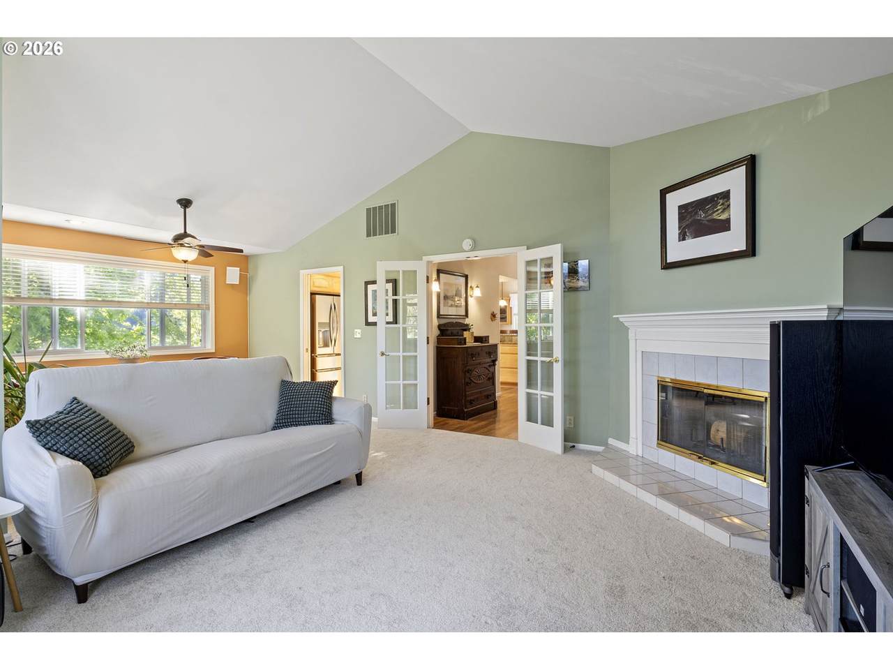 https://bt-photos.global.ssl.fastly.net/portland/1280_boomver_4_700377237-2.jpg