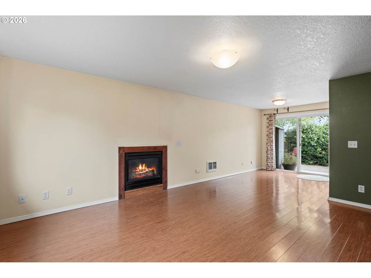 https://bt-photos.global.ssl.fastly.net/portland/1280_boomver_3_714279764-2.jpg