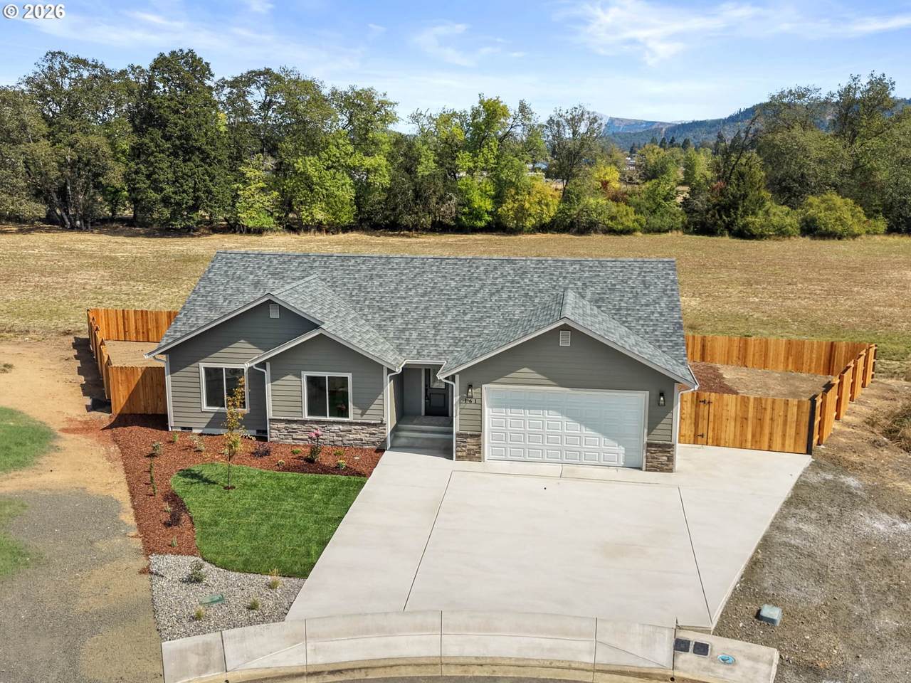 https://bt-photos.global.ssl.fastly.net/portland/1280_boomver_2_714486794-2.jpg