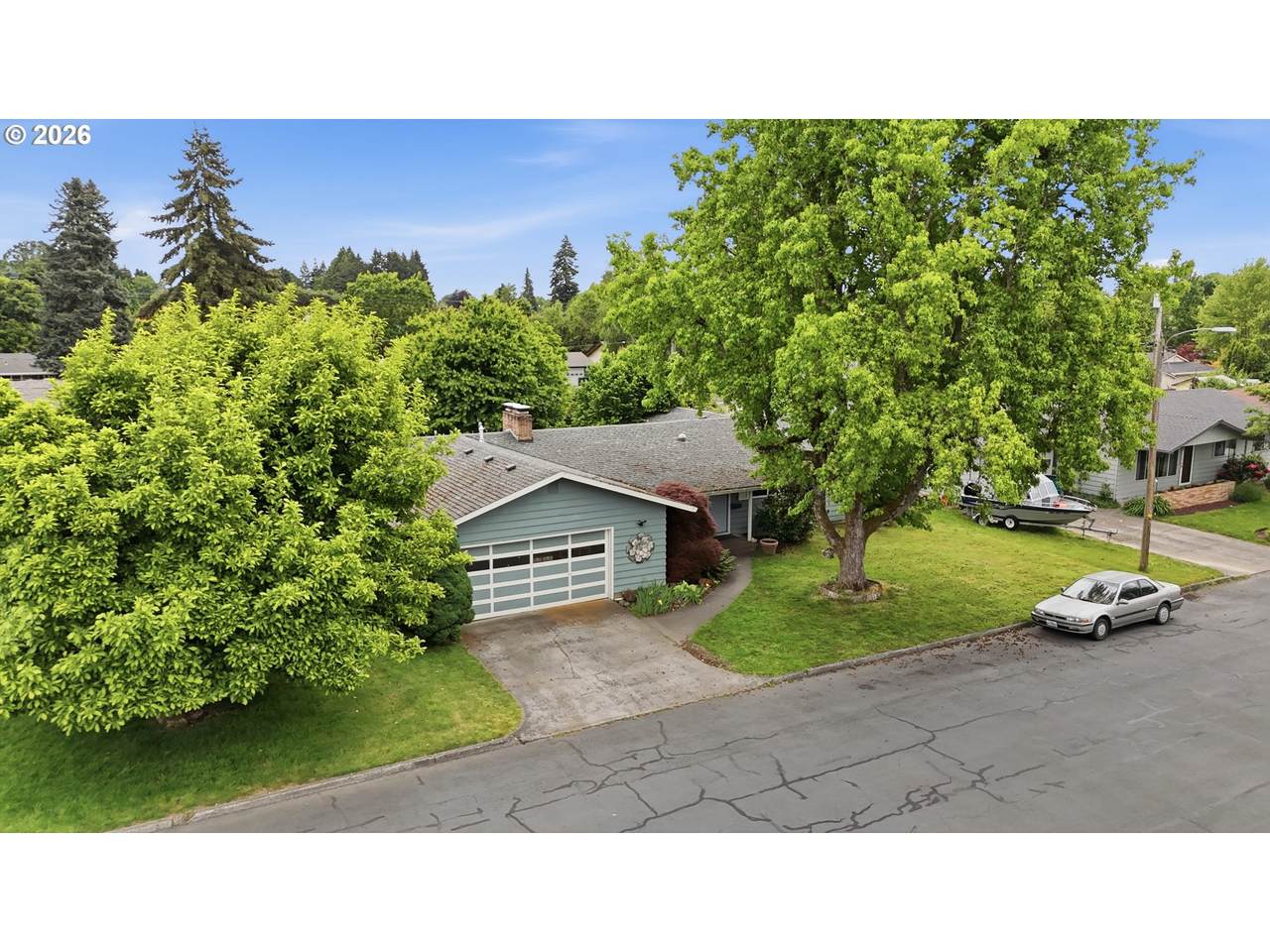 https://bt-photos.global.ssl.fastly.net/portland/1280_boomver_3_719556164-2.jpg