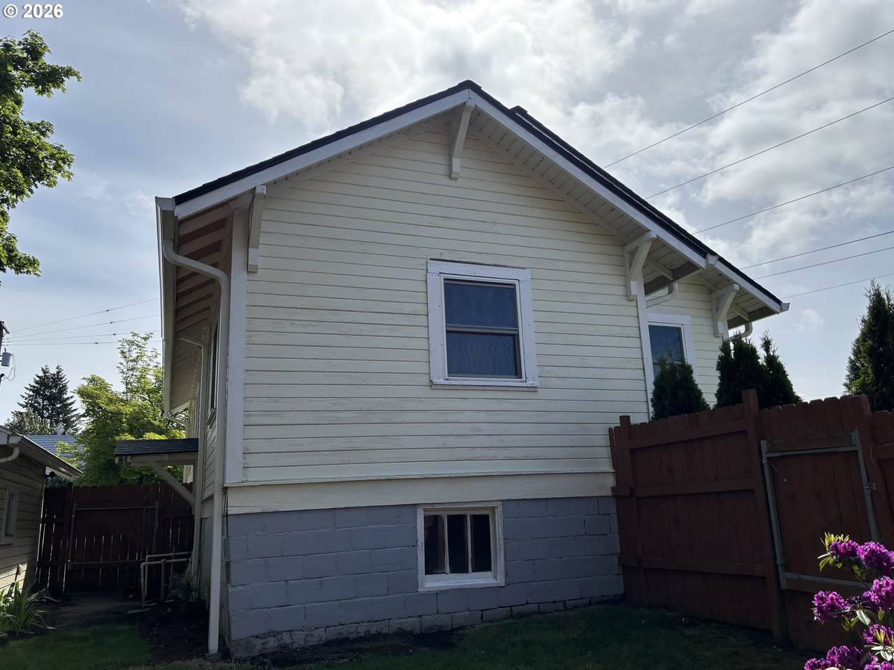 https://bt-photos.global.ssl.fastly.net/portland/1280_boomver_3_755317253-2.jpg