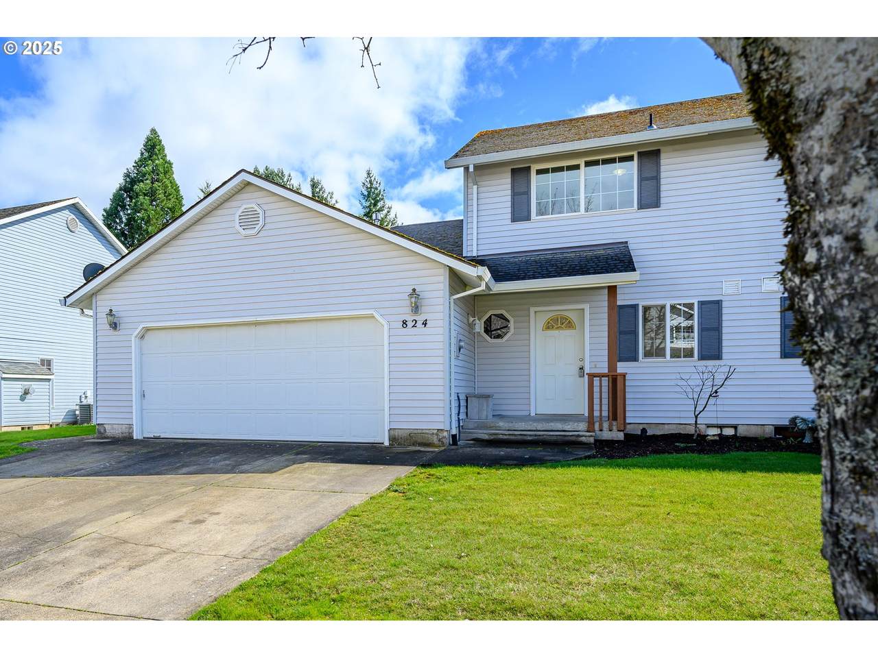 824 Ashby Ct - Photo 1