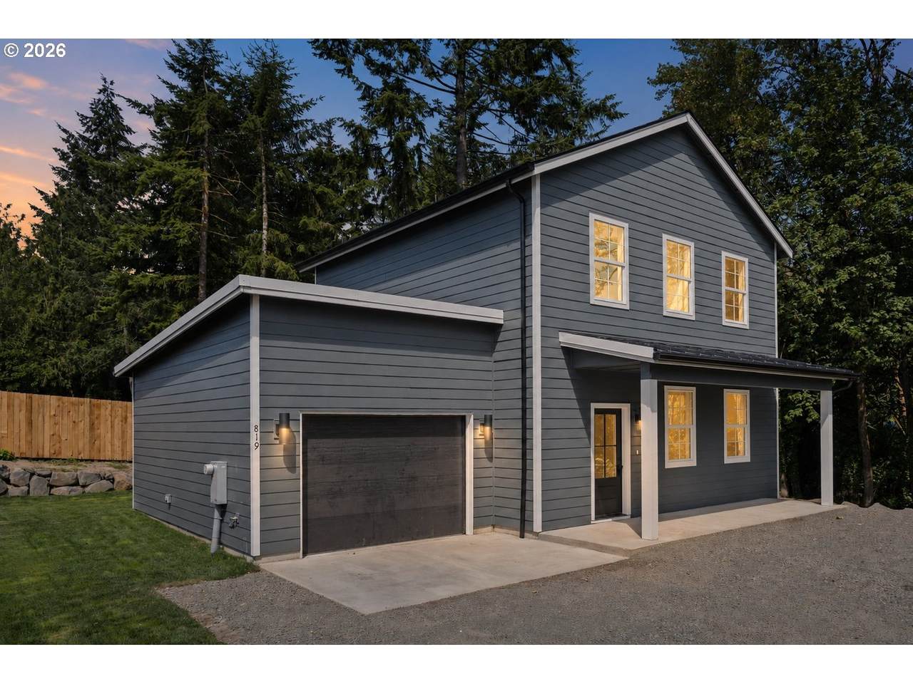 819 Nevada Dr - Photo 1