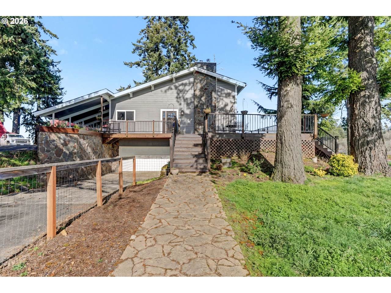 https://bt-photos.global.ssl.fastly.net/portland/1280_boomver_2_199142189-2.jpg