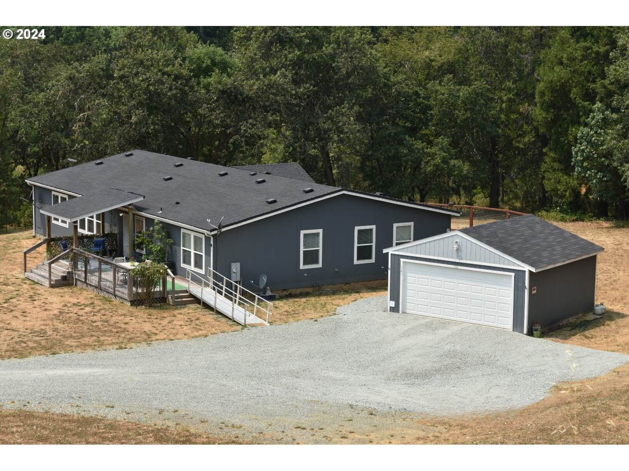 141 Silver Butte Rd - Photo 1