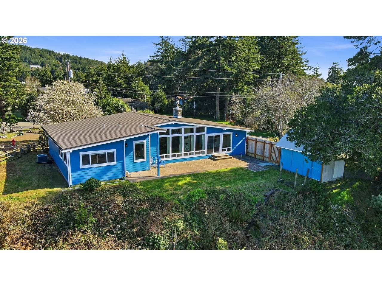 654 Madrona Ave - Photo 1