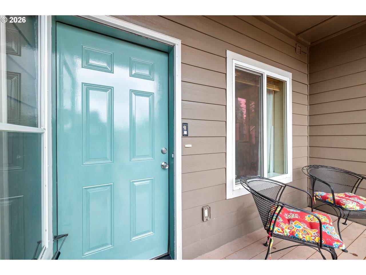 695 197TH Ave - Photo 1