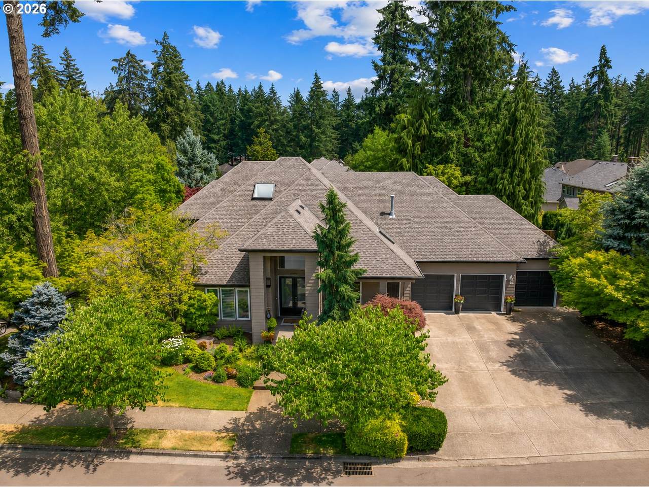 https://bt-photos.global.ssl.fastly.net/portland/1280_boomver_4_389930814-2.jpg