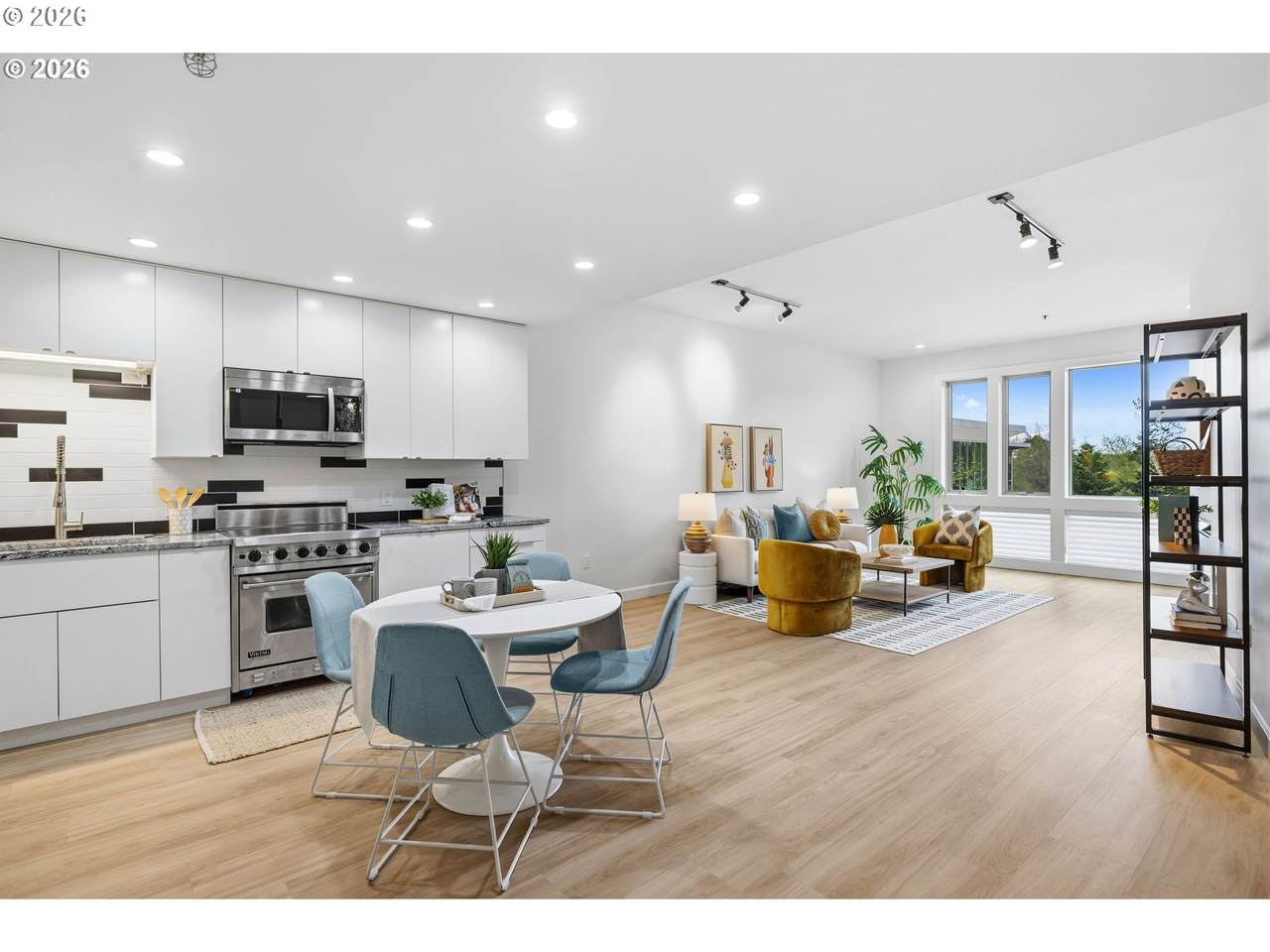 12600 Crescent St - Photo 1