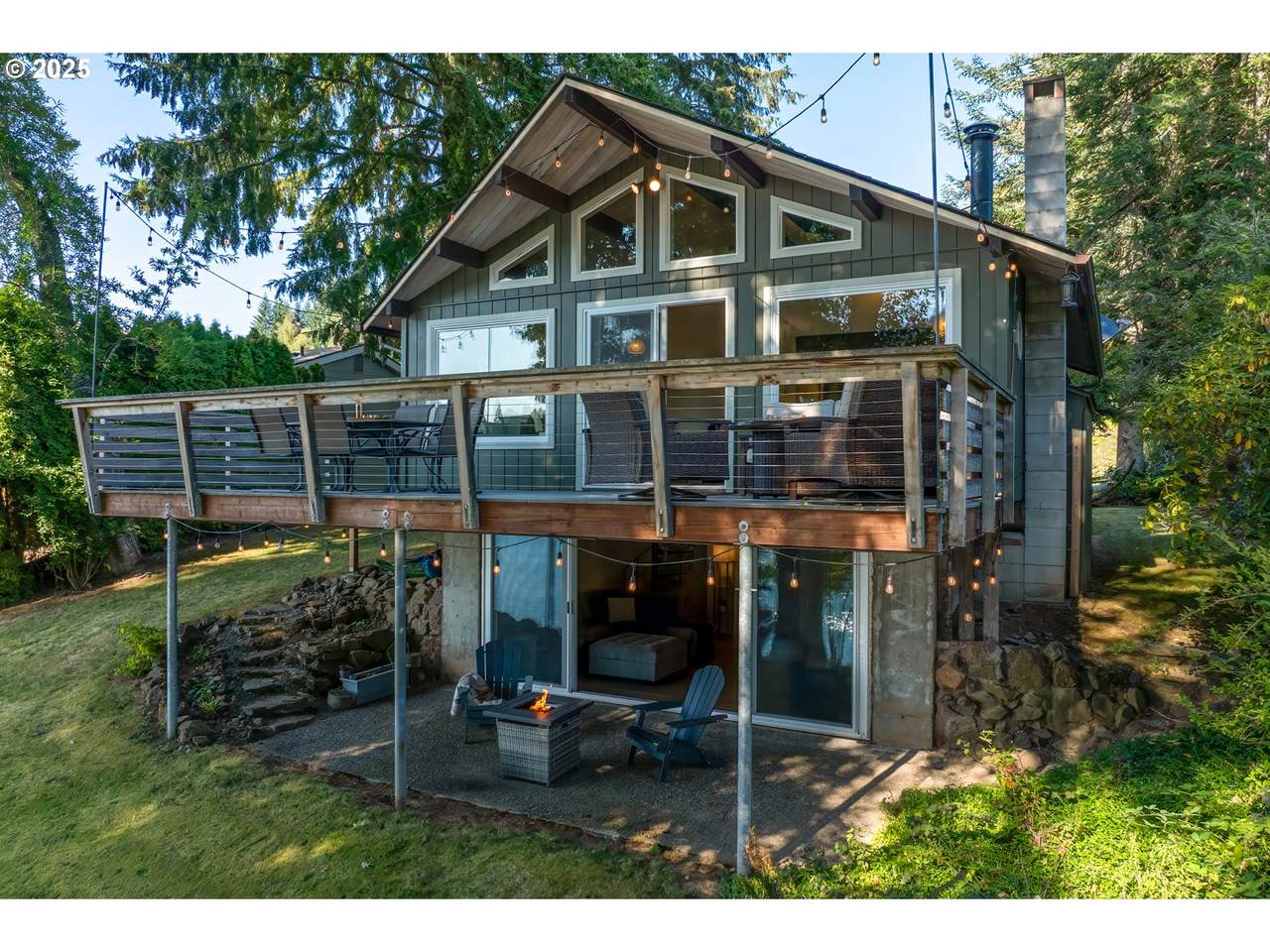 137 Lake Dr - Photo 1