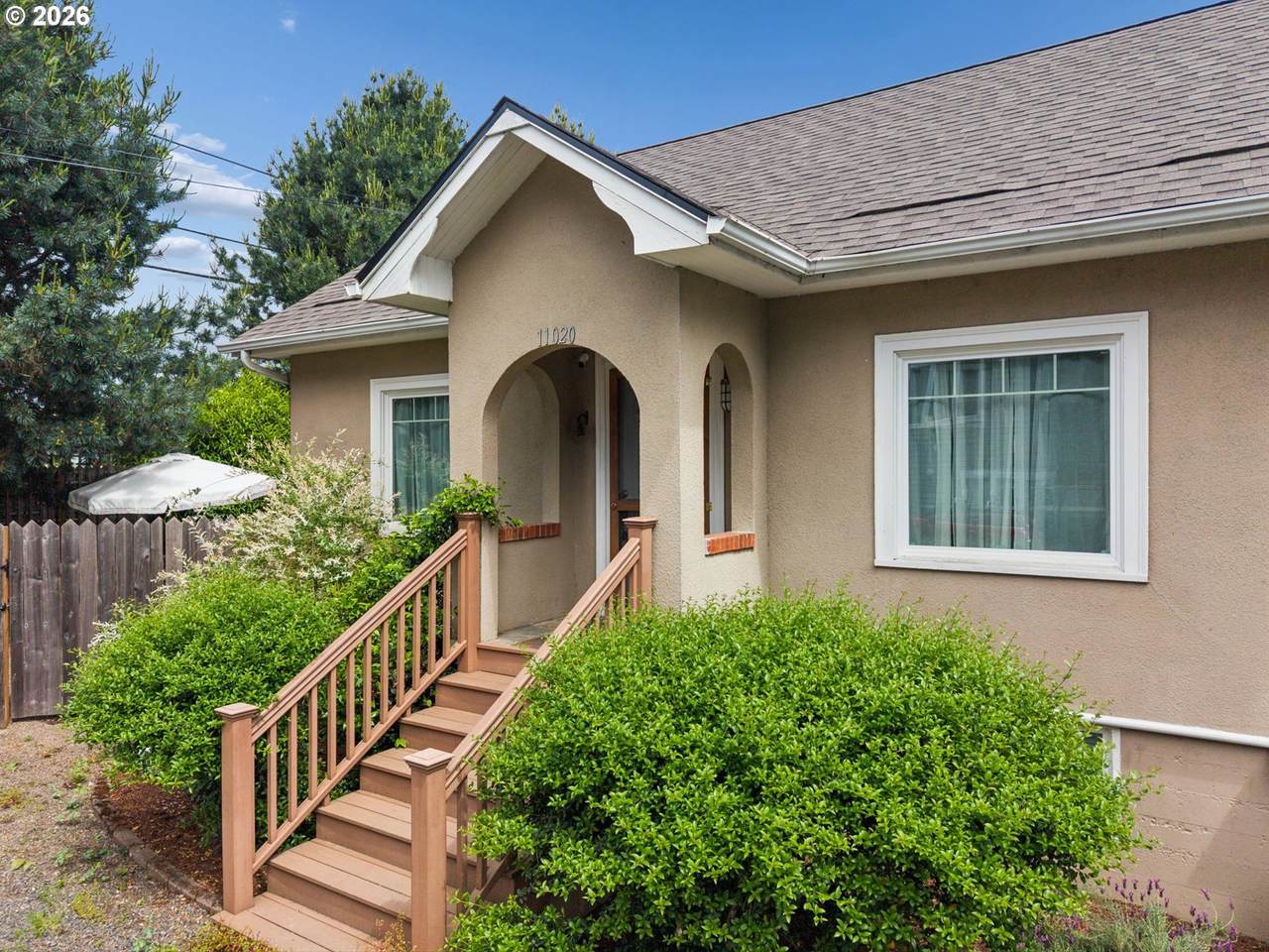 11020 Moore Ave - Photo 1