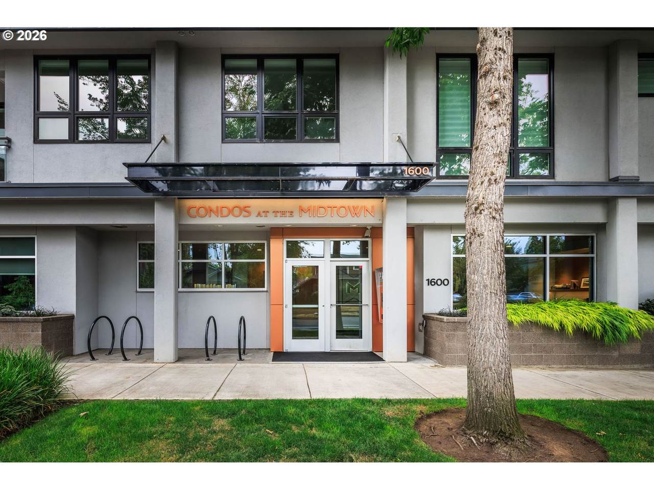 https://bt-photos.global.ssl.fastly.net/portland/1280_boomver_4_729373581-2.jpg