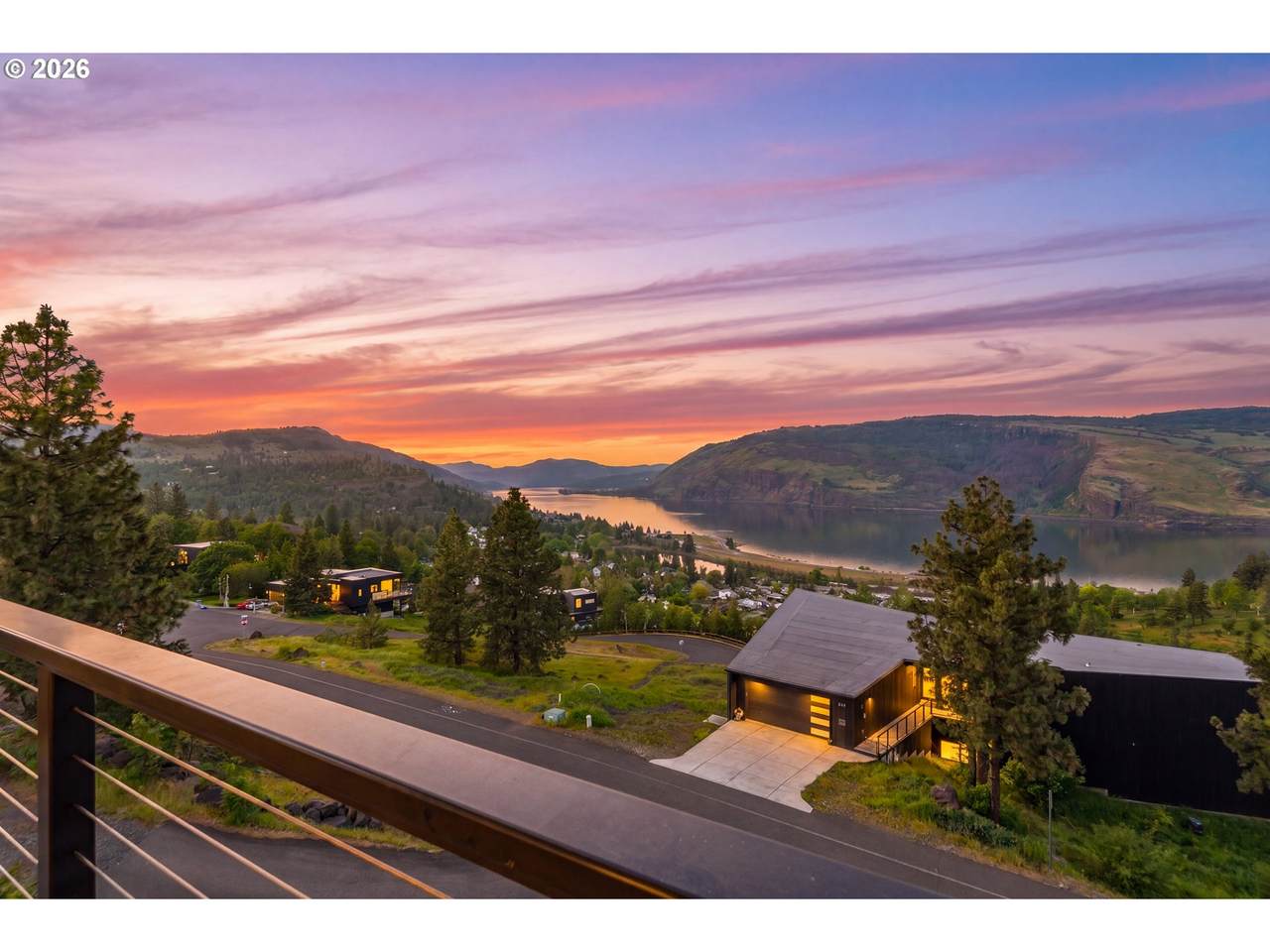 https://bt-photos.global.ssl.fastly.net/portland/1280_boomver_4_760886550-2.jpg