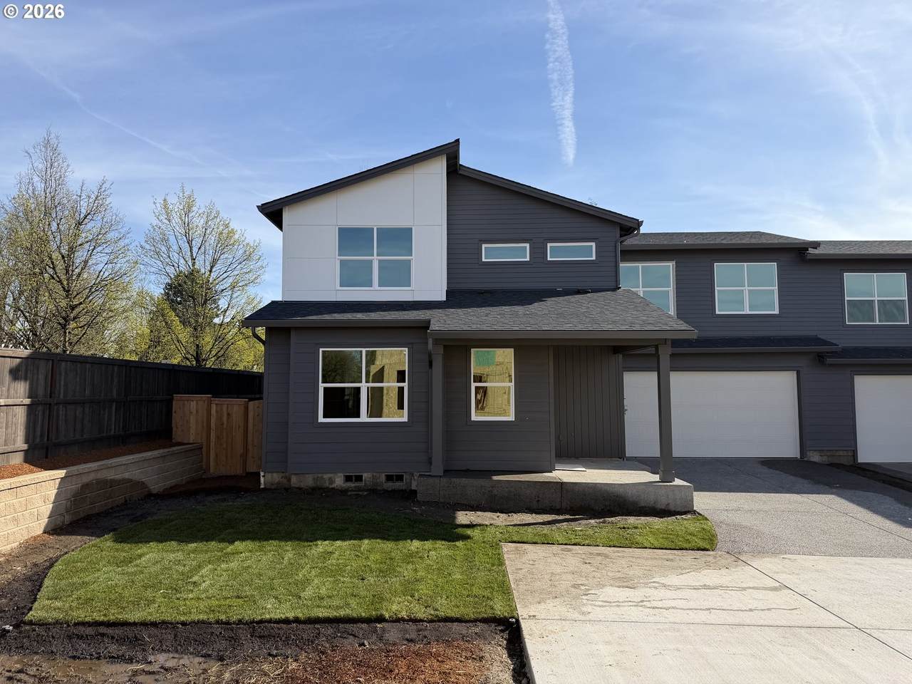 8605 136TH Ave - Photo 1