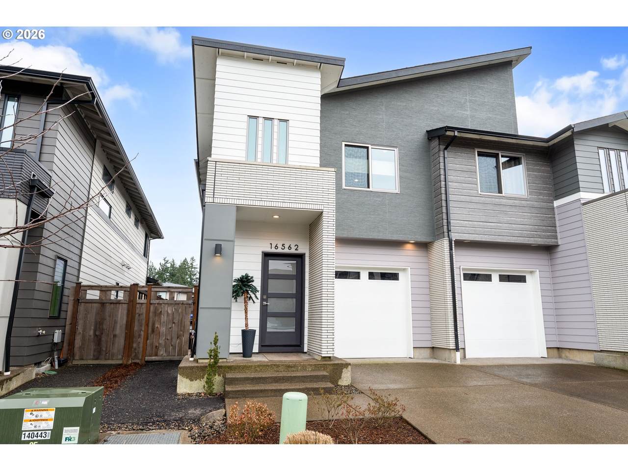 16562 Sunshower Pl - Photo 1