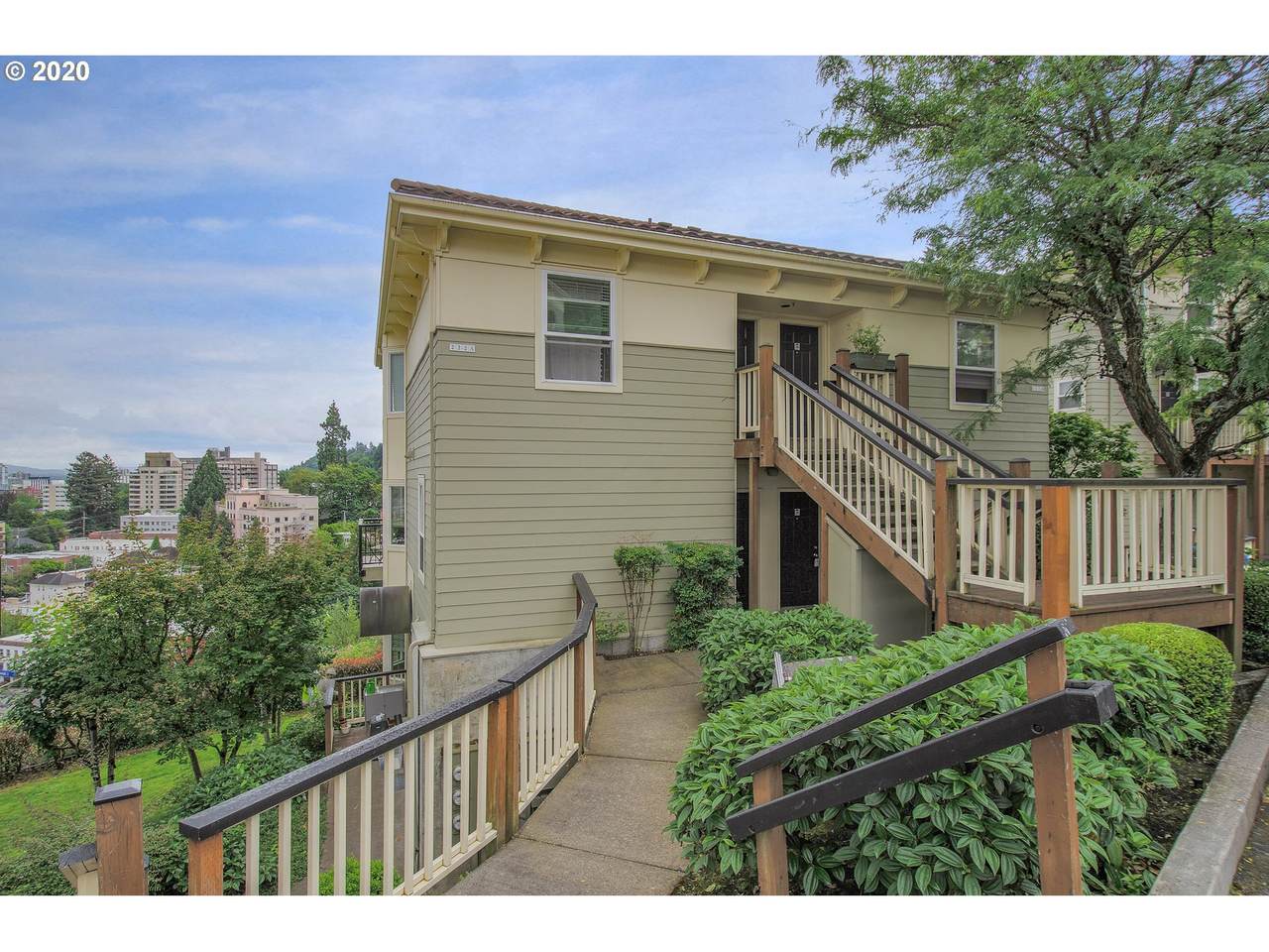 222 Uptown Ter - Photo 1