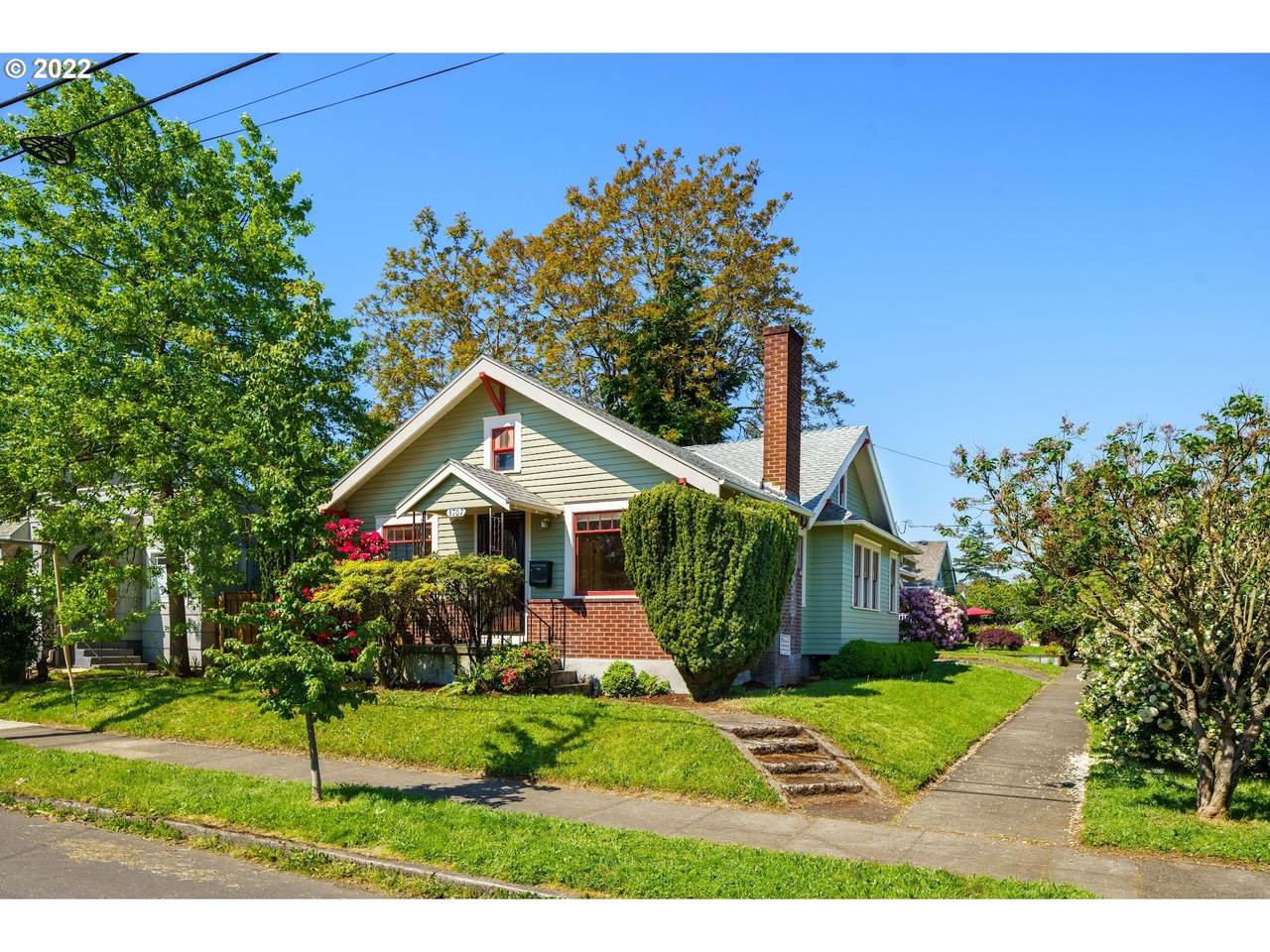 3707 60TH Ave - Photo 1