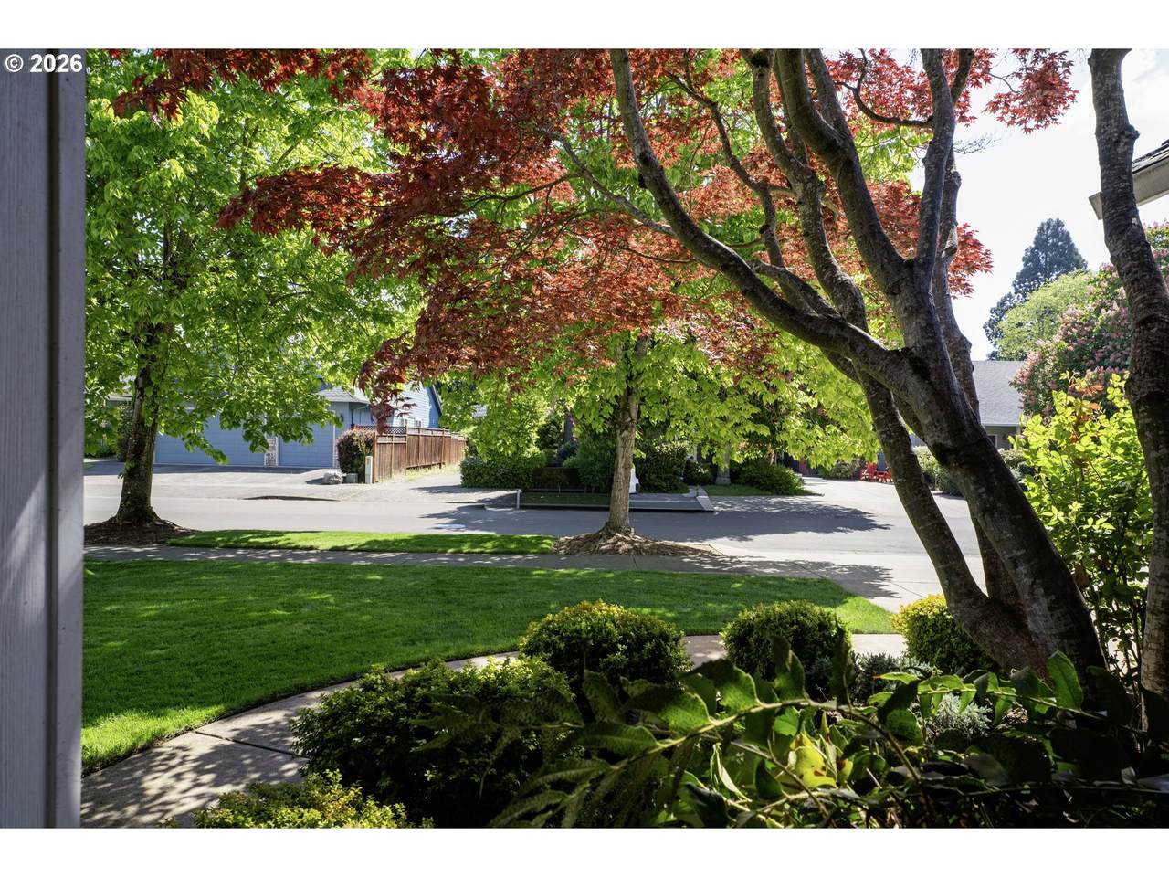 https://bt-photos.global.ssl.fastly.net/portland/1280_boomver_3_406771470-2.jpg