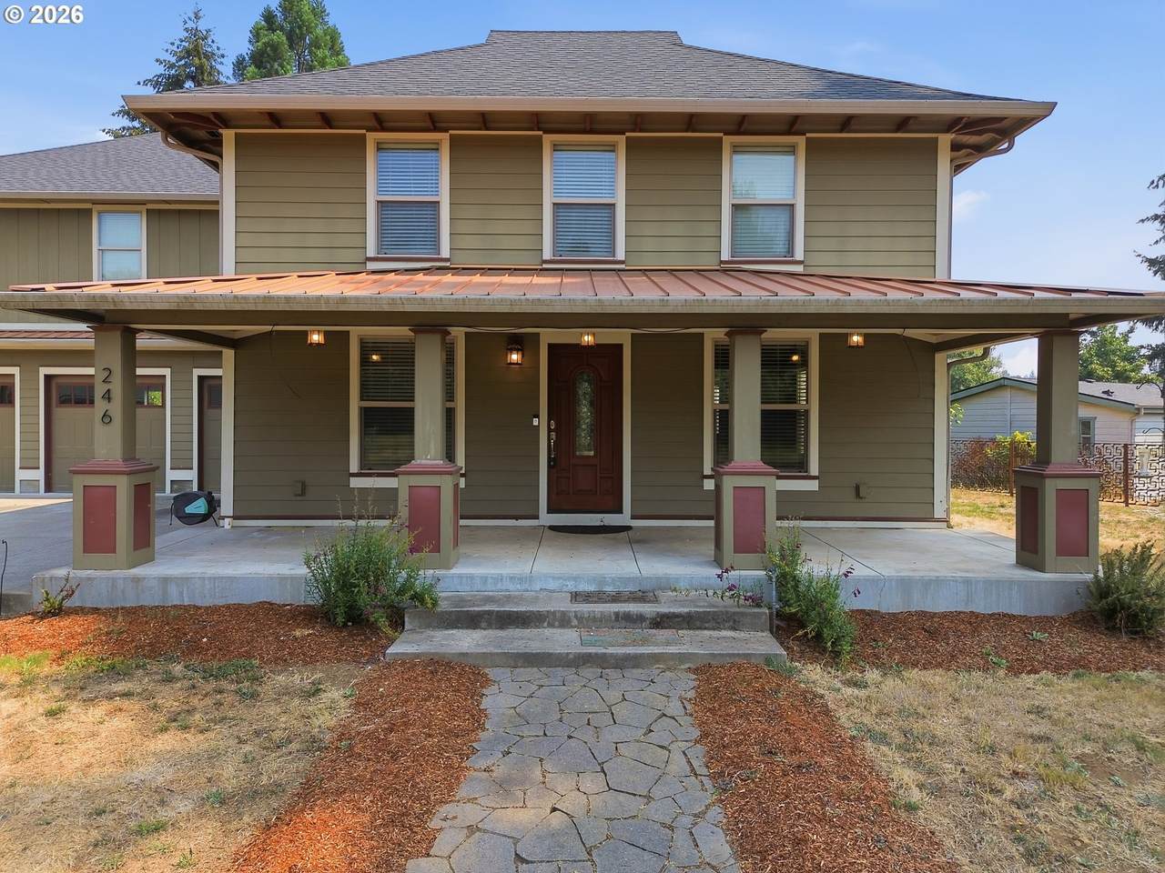 https://bt-photos.global.ssl.fastly.net/portland/1280_boomver_8_579930106-2.jpg
