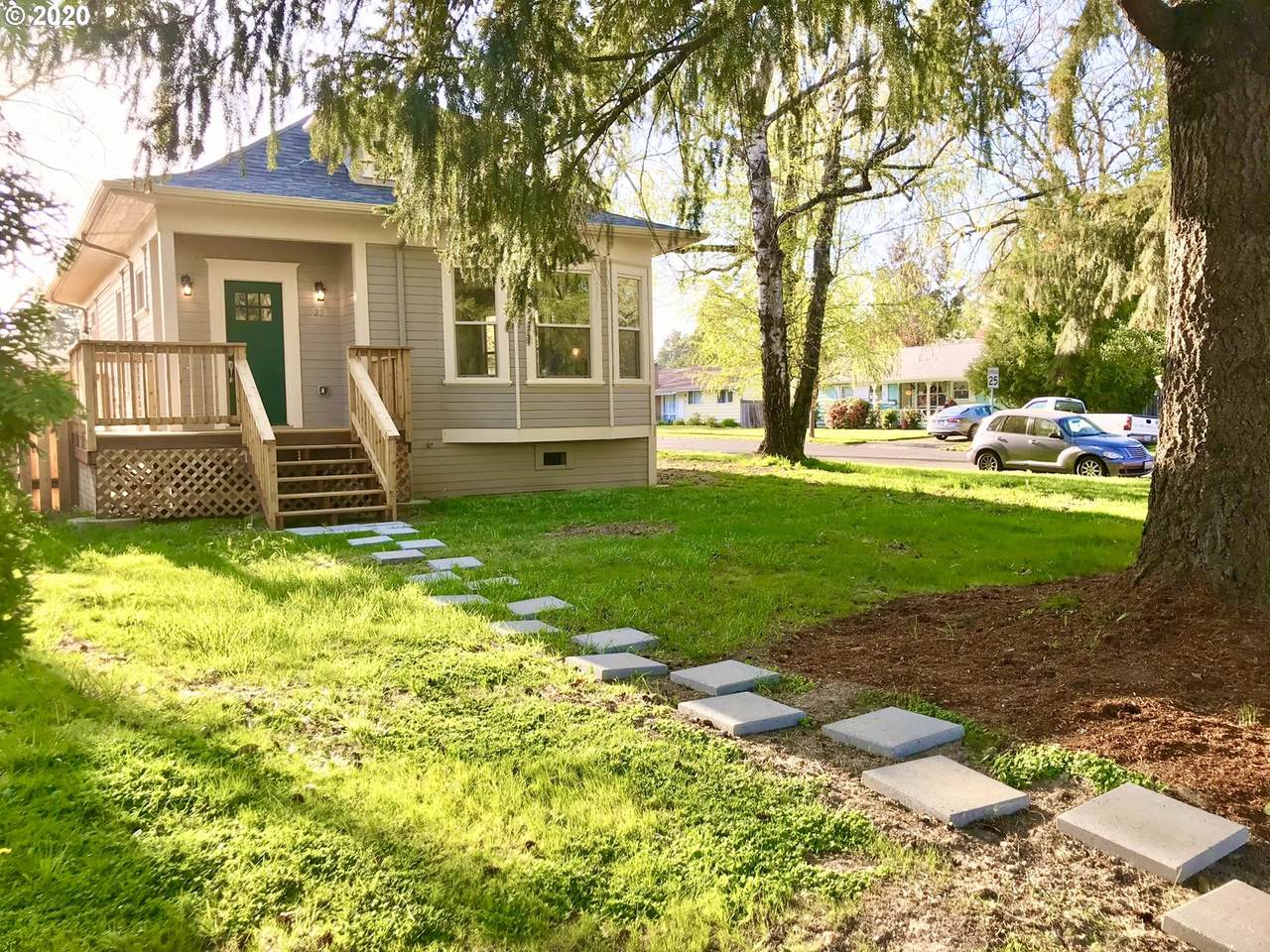 5725 Lombard Ave - Photo 1