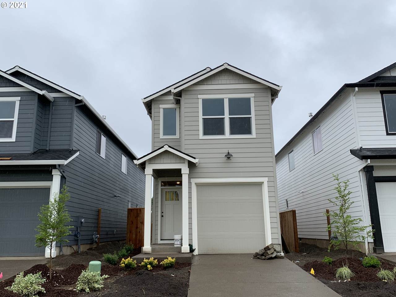 312 Wayno Way - Photo 1