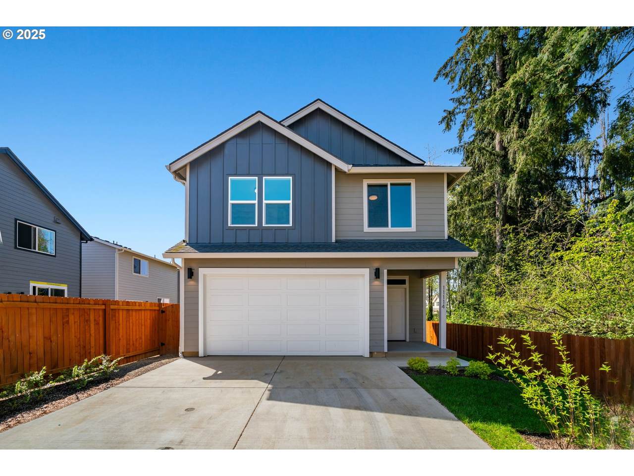 11114 91st Ave - Photo 1