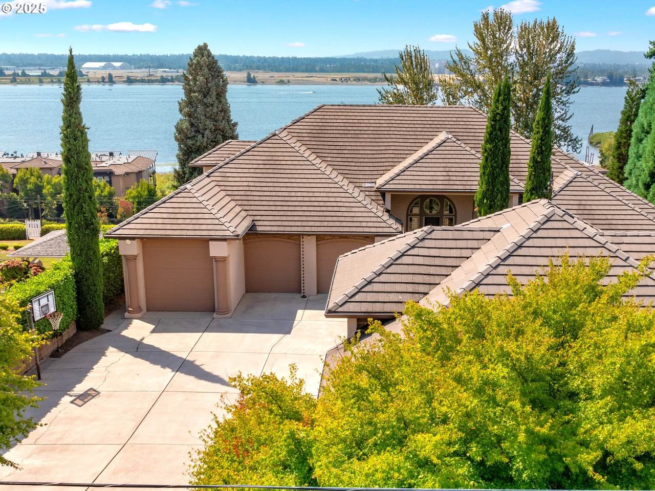 6019 Riverside Dr - Photo 1