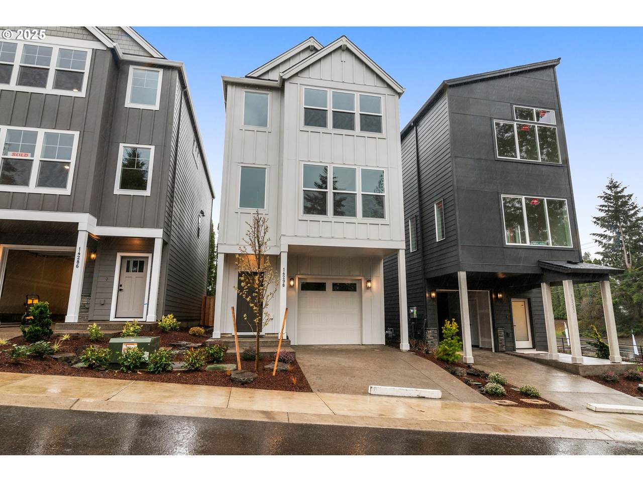 14298 Archery Ln - Photo 1