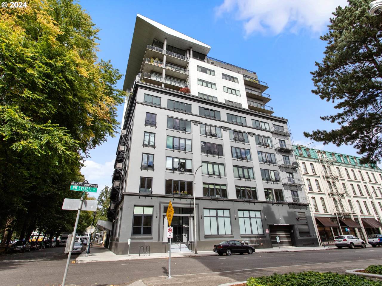 300 8TH Ave - Photo 1