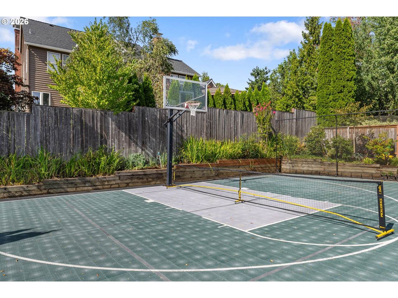 https://bt-photos.global.ssl.fastly.net/portland/1280_boomver_4_426066377-2.jpg