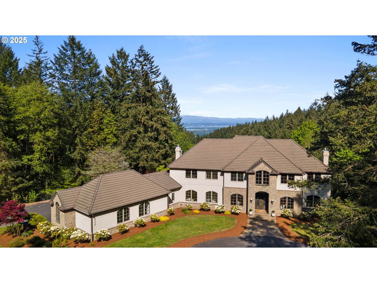 9440 Lightning Ridge Dr - Photo 1