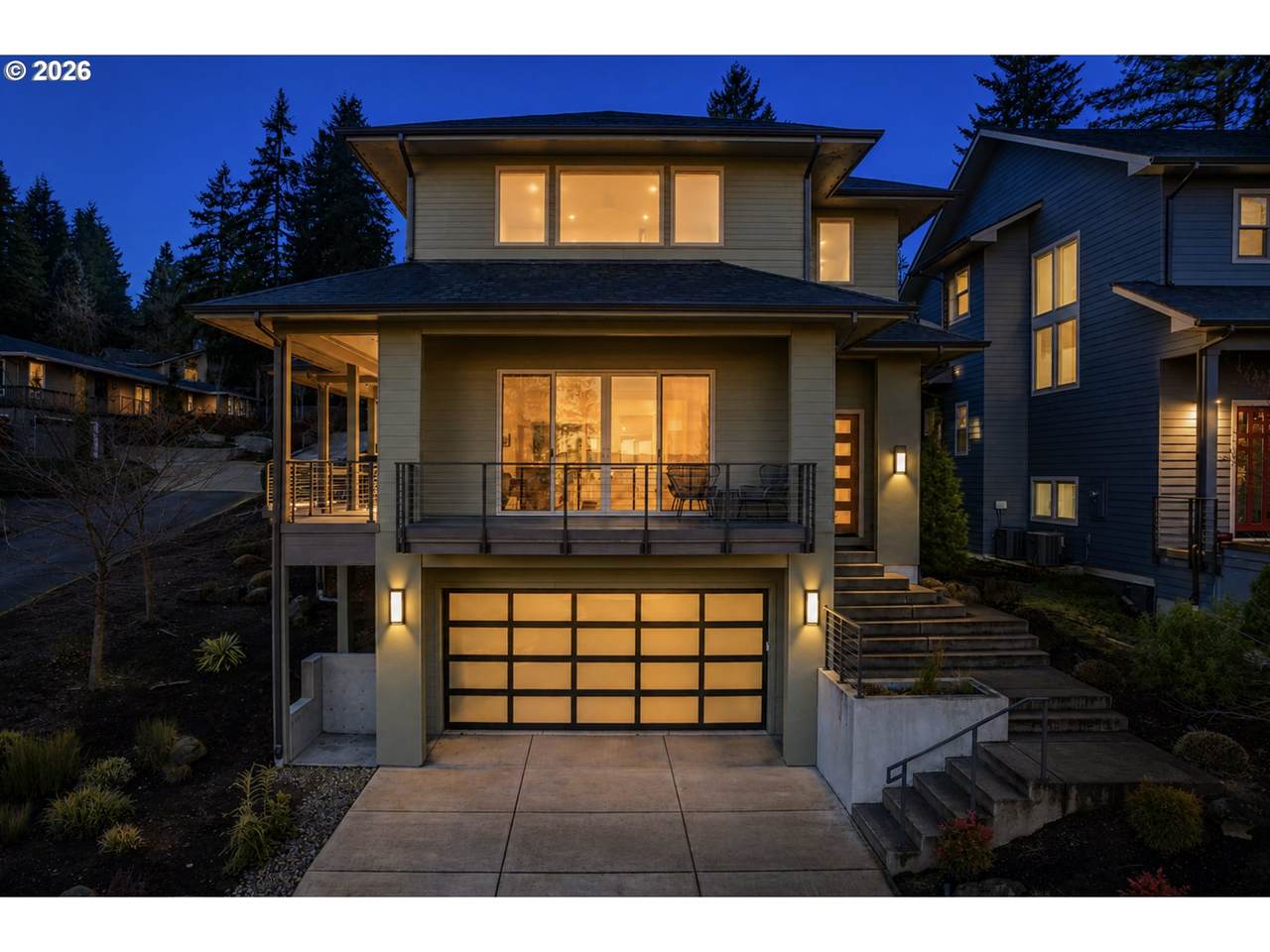 2490 Panorama Dr - Photo 1