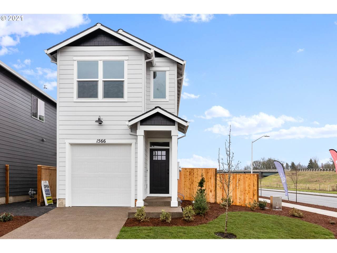 1566 Gia Ct - Photo 1