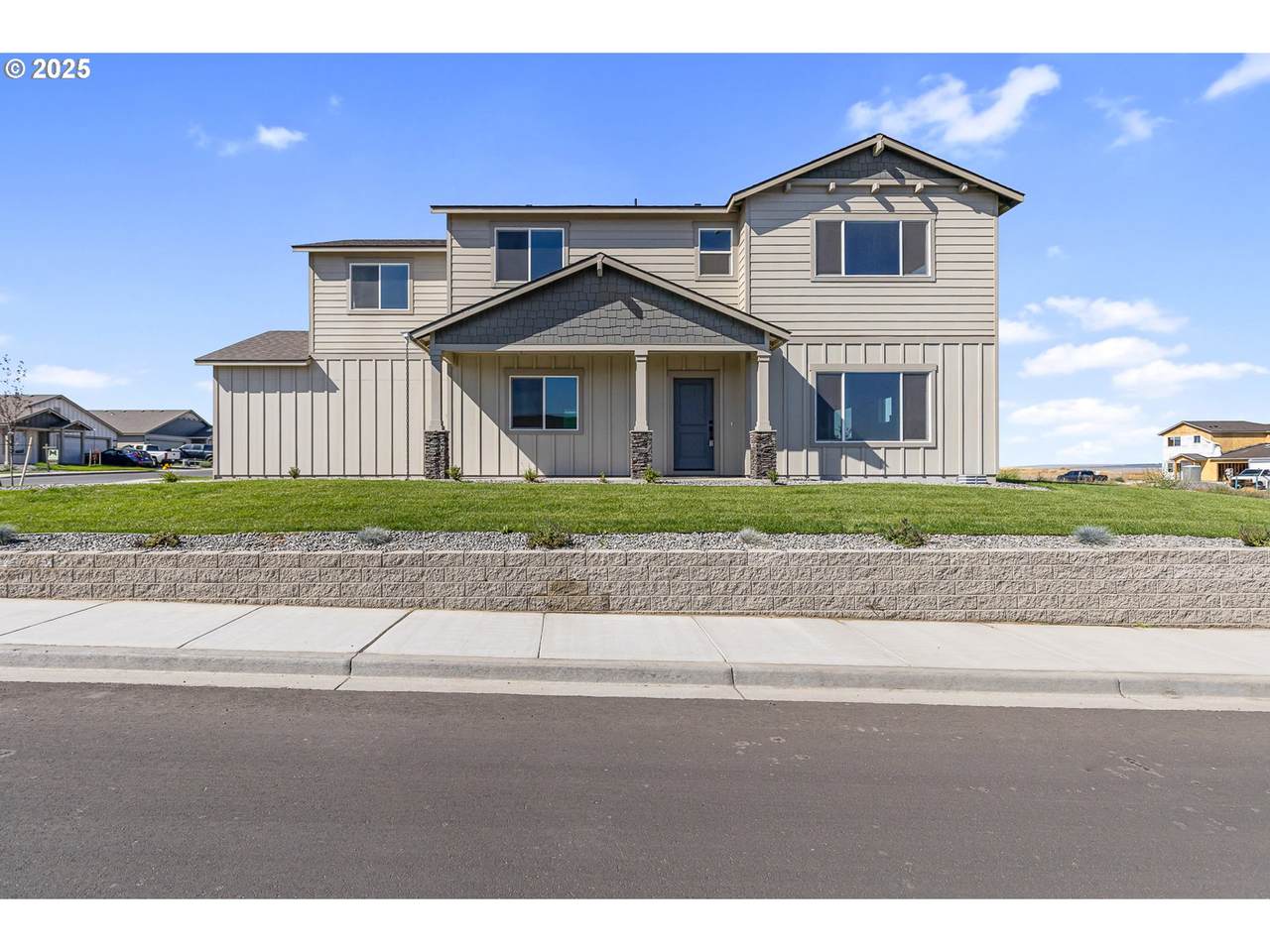 549 Grant St - Photo 1