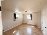 680 5TH St - Photo 12