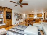 7055 Canyon Dr - Photo 14