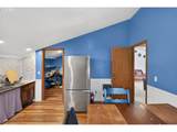 205 Farwest St - Photo 31
