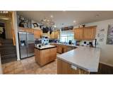 918 Malheur Ave - Photo 11