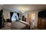 918 Malheur Ave - Photo 17