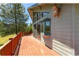 140 Old County Ln - Photo 10