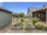 320 Blakely Ave - Photo 32