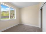 1504 Chestnut St - Photo 19