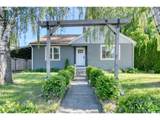 424 Darwin St - Photo 1