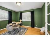 1076 Yew St - Photo 16