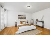 1076 Yew St - Photo 18